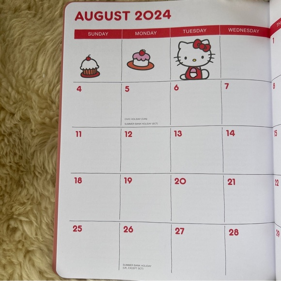 New Hello Kitty planner 17 month 2024-2025 - Picture 4 of 5